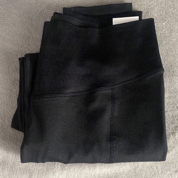 PINK Victoria’s Secret Seamless Classic Leggings Black - Picture 11 of 12